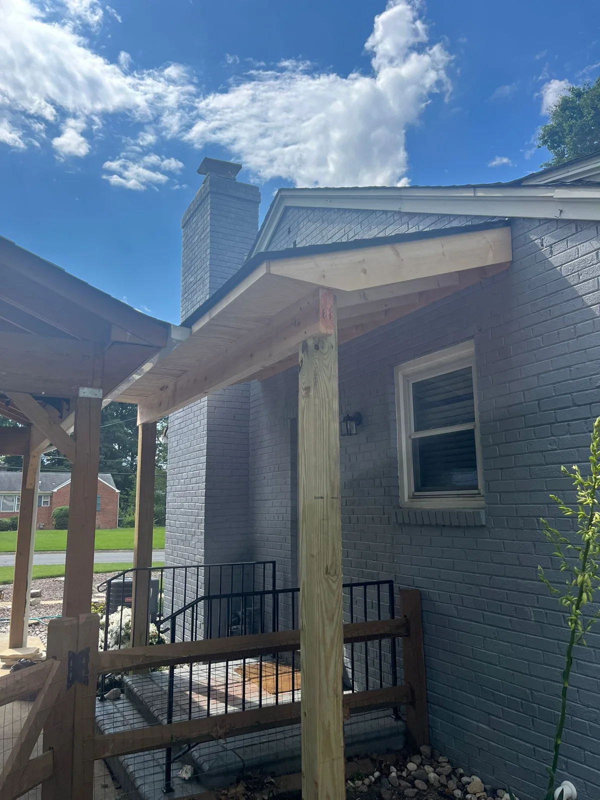 Canopy cosntruction project by Master Handyman